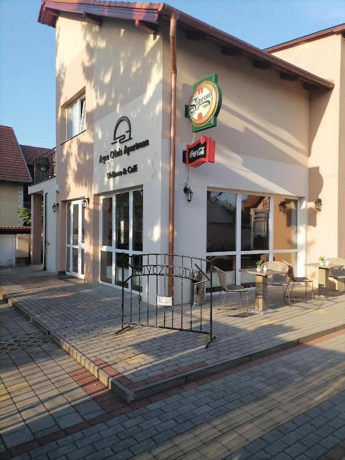 Aqua Oazis Apartman Hajdúszoboszló المظهر الخارجي الصورة