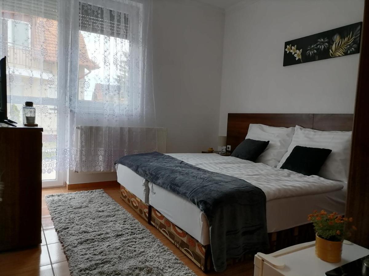 Aqua Oazis Apartman Hajdúszoboszló المظهر الخارجي الصورة