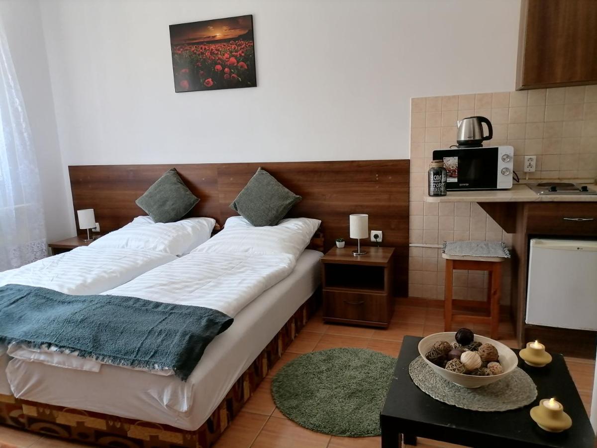 Aqua Oazis Apartman Hajdúszoboszló المظهر الخارجي الصورة